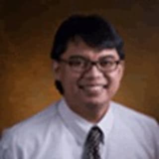 Reynaldo Palines, MD, Internal Medicine, Green Bay, WI