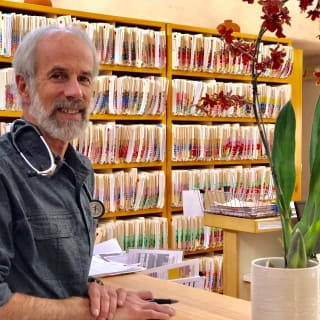 Bruce Gollub, MD, Family Medicine, Santa Fe, NM, CHRISTUS St. Vincent Regional Medical Center