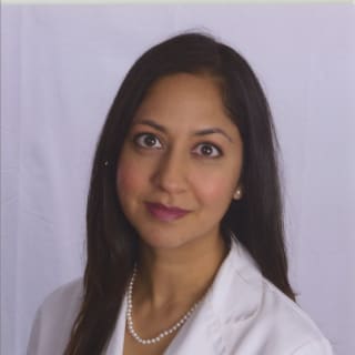 Rabia Malik, MD, Family Medicine, Mission Hills, CA