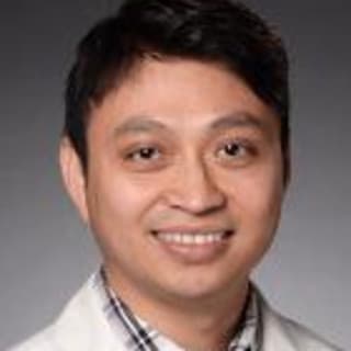 Hoang Dong, MD, Internal Medicine, San Diego, CA