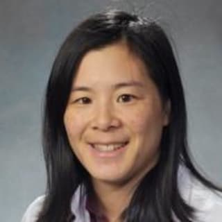 Verna Guo, MD, Internal Medicine, Harbor City, CA, Kaiser Permanente South Bay Medical Center