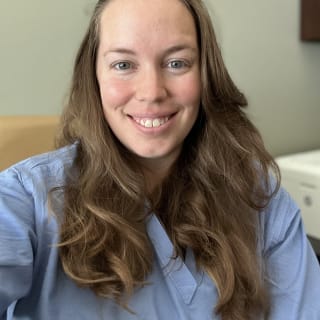 Amber (Ramey) Vercesi, MD, Obstetrics & Gynecology, Tripler Army Medical Center, HI