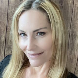 Holly Whitesell