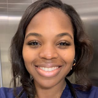 Ugochinyere Ohaja, Family Nurse Practitioner, Chicago, IL