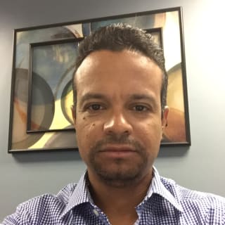 Jose Gutierrez, MD, Internal Medicine, Westford, MA
