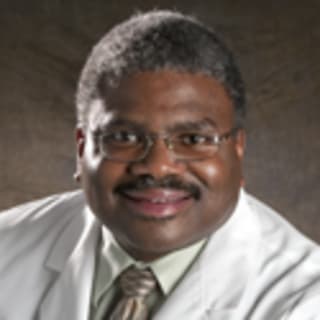 Dudley Roberts III, MD, Internal Medicine, Roseville, MI, Corewell Health Grosse Pointe Hospital
