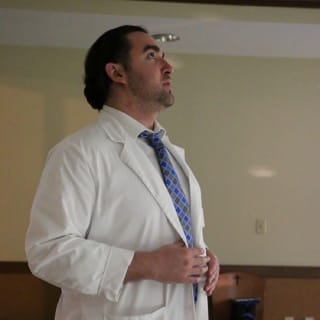 Jared Taub, MD, Internal Medicine, Naples, FL, NCH Baker Hospital