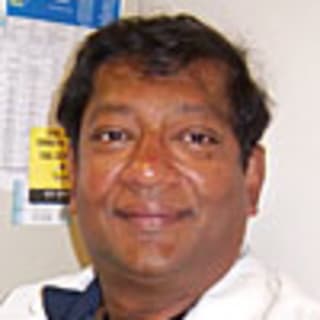 Richard Kyaw, MD, Internal Medicine, Desert Hot Springs, CA, Desert Regional Medical Center