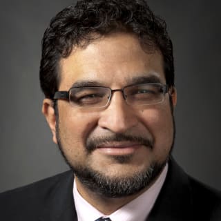 Moiz Hamdani, MD