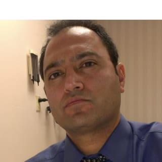 Salman Ahmad, MD, Internal Medicine, Cincinnati, OH
