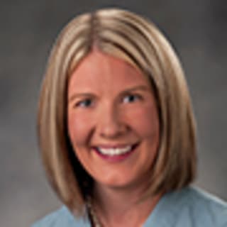 Julie Pearce, Family Nurse Practitioner, Bloomington, MN