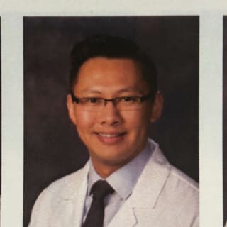 Vinh John Le, MD