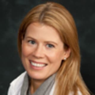Niamh Carroll, MD, Internal Medicine, Boston, MA, Lowell General Hospital
