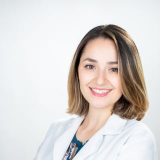 Nagehan Ayakta, MD, Resident Physician, San Diego, CA