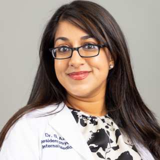 Saima Azad, MD, Internal Medicine, Cuyahoga Falls, OH