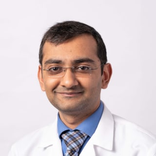 Vivek Mendapara, MD, Internal Medicine, Morgantown, WV