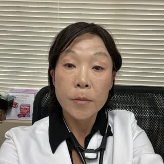 Mi Hwa Yoo, MD, Pediatrics, Corona, CA
