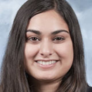 Amina Qayum, MD, Pediatrics, Huntington Beach, CA