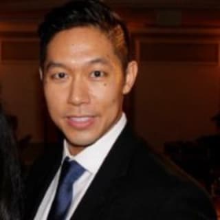 Steven Nwe, DO, Dermatology, Chicago, IL, Northwestern Memorial Hospital