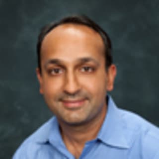Mitesh Kapadia, MD, Ophthalmology, Boston, MA, Tufts Medical Center