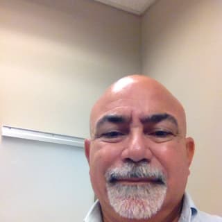 Jose Montilla Crespo, MD, Internal Medicine, Orange Park, FL, UF Health Jacksonville