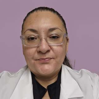 Vianka Cesena, Family Nurse Practitioner, Goodyear, AZ