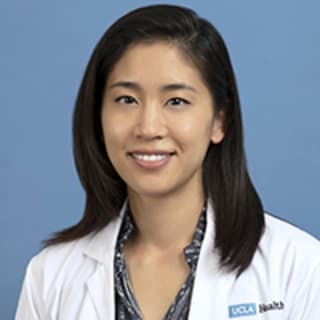 Lisa Zhu, MD, Rheumatology, Encino, CA