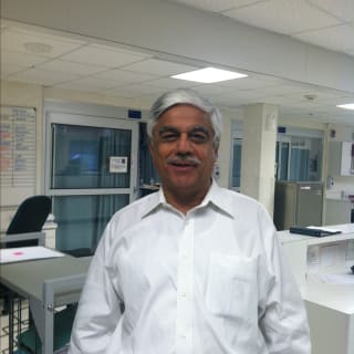 Vinod Bhuchar, MD, Oncology, Houston, TX, Memorial Hermann Greater Heights Hospital