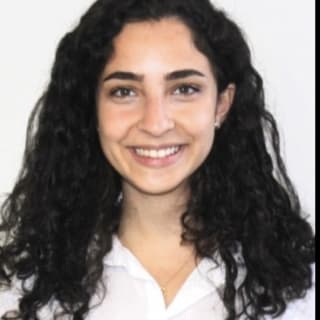 Haya Al Suradi, MD, Internal Medicine, Warwick, RI