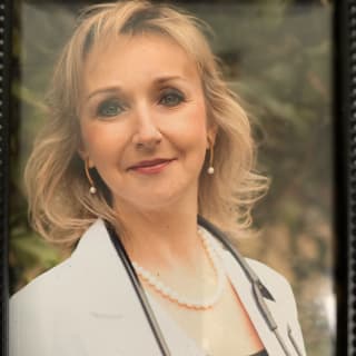Anna Thombs, Internal Medicine, Savannah, GA