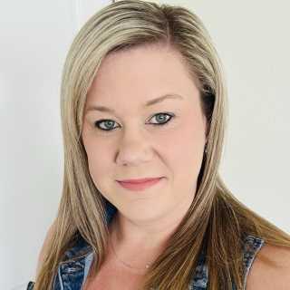 Trista Kral, Family Medicine, Littleton, CO