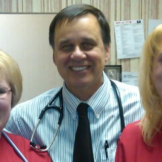Moses Quinones, MD, Internal Medicine, Christiansburg, VA, LewisGale Hospital Montgomery