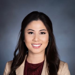 Julie Nguyen, MD, Internal Medicine, Overland, KS