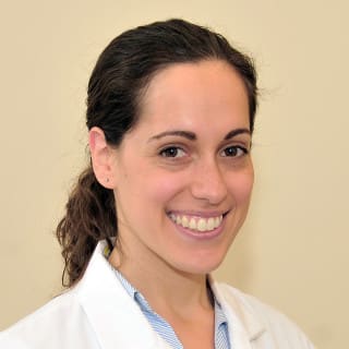 Adina Benitez, MD, Family Medicine, Naples, FL