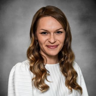 Lindsay Erol, MD