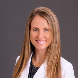 Julia (Vetter) Nuelle, MD, Orthopaedic Surgery, Columbia, MO, Missouri Orthopaedic Institute