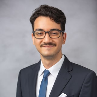 Amer Safdari, MD, Resident Physician, Chicago, IL