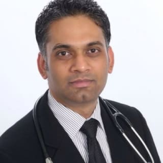 Pragnesh Shah, MD, Internal Medicine, Temple Terrace, FL