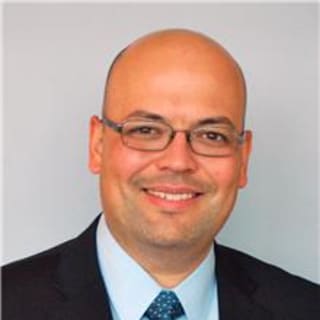 Bernardo Reyes Fernandez, MD, Internal Medicine, Aventura, FL