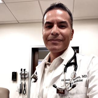 Alejandro Ramirez, MD, Internal Medicine, Las Vegas, NV