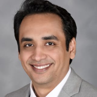 Ahmad Khan, MD, Internal Medicine, Cleveland, OH, Charleston Area Medical Center