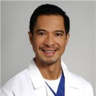 Linh Le, MD, Emergency Medicine, Miami Beach, FL