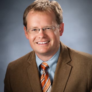 Brandon Low, MD, Orthopaedic Surgery, Webster, TX, Mainland Medical Center