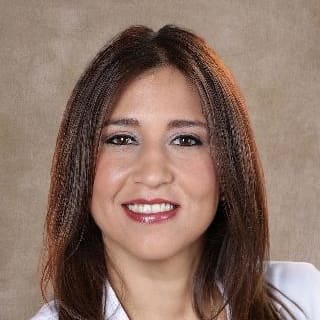 Yariela Enriquez, MD, Internal Medicine, Miami, FL