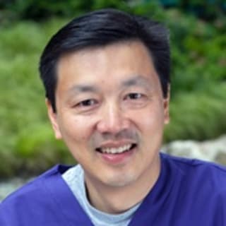 Ian Ch'En, MD, Radiology, Lynnwood, WA