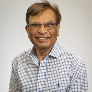 Bharat Shah, MD, Internal Medicine, Chicago, IL
