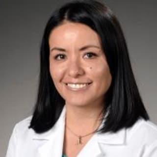 Marja Paulino, MD, Internal Medicine, Mission Hills, CA