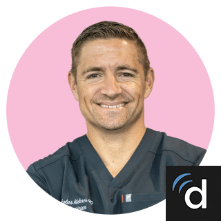 Nicholas Kaknes, MD, Internal Medicine, Roanoke, VA