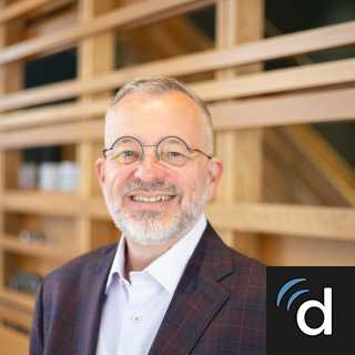 Bernie Elliott, MD, Family Medicine, Moline, IL