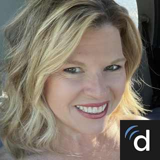 Emily (Sparks) Guess, Women's Health Nurse Practitioner, Nashville, TN
